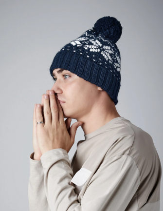 Bonnet jacquard pompon 2